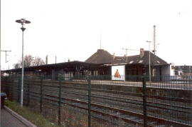 Bad Nauheim Bahnhof - Left Rear